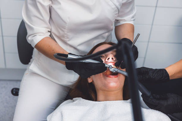 Best Emergency Cosmetic Dentistry (e.g., broken veneers) in Tuntutuli, AK
